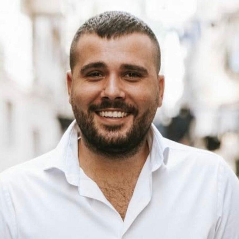 WhatsApp Image 2025-05-13 at 10.44.06 (1)